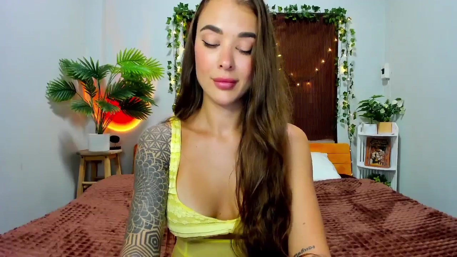Jul_la_la video thumbnail