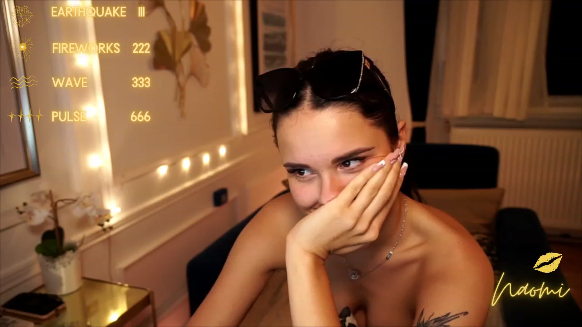 cinnabellee video thumbnail