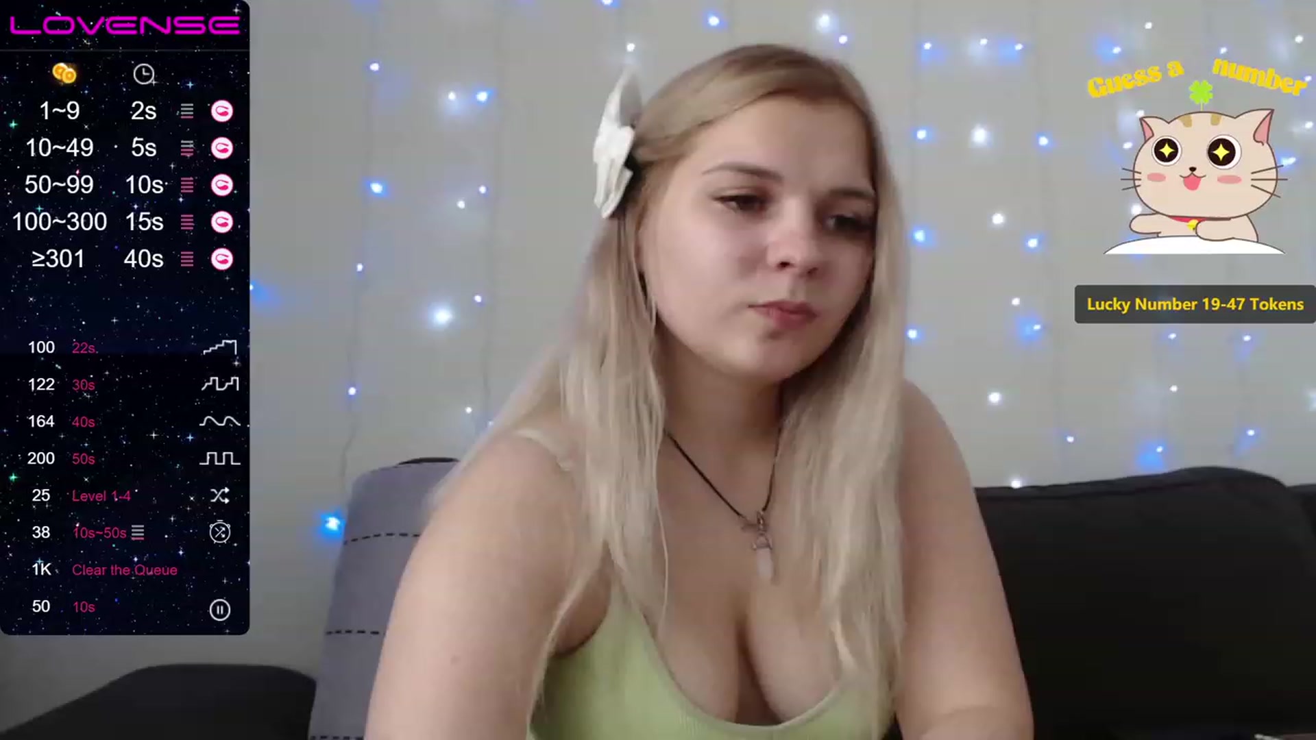 PetiteAnny video thumbnail