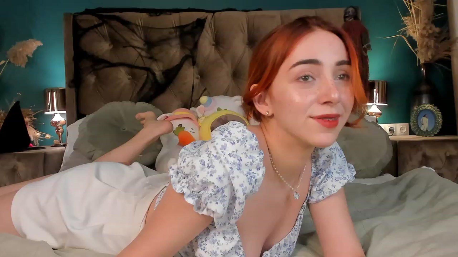 ElsaYoung video thumbnail