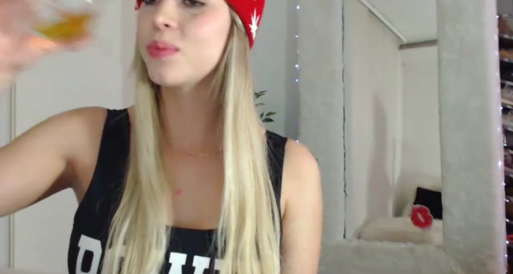 Kimtylor_ video thumbnail