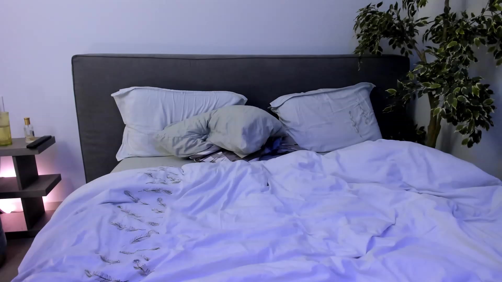 happyendings_ video thumbnail