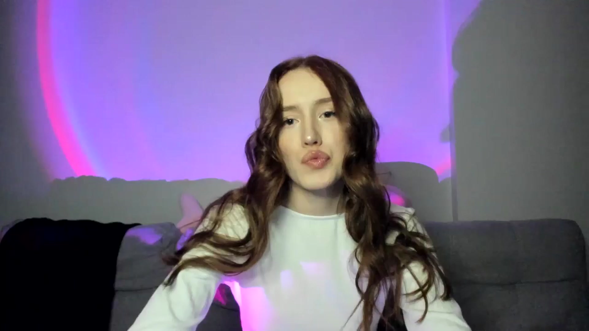 IsabellRrose video thumbnail