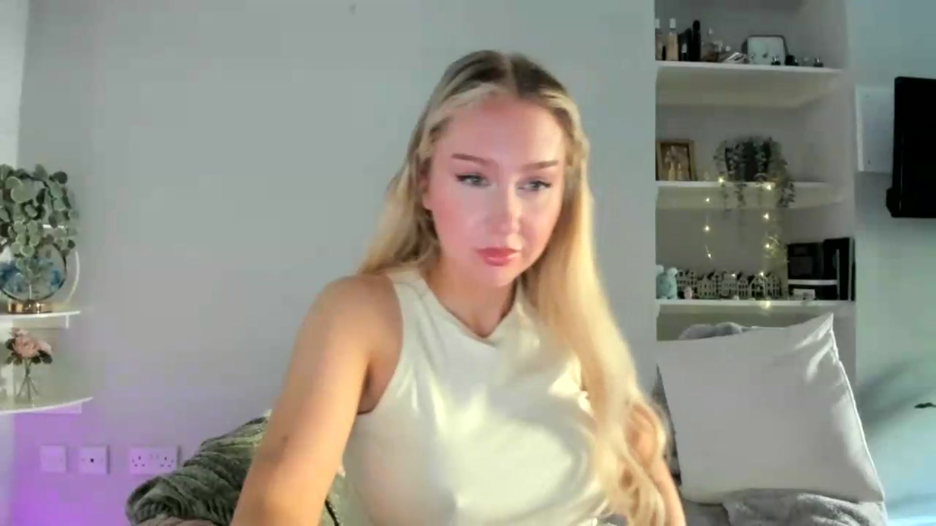 British_Cutie video thumbnail