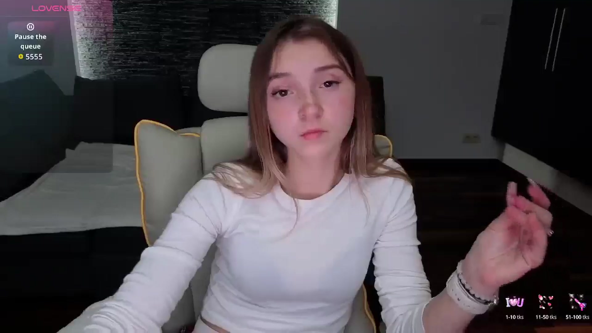 Daisyy video thumbnail