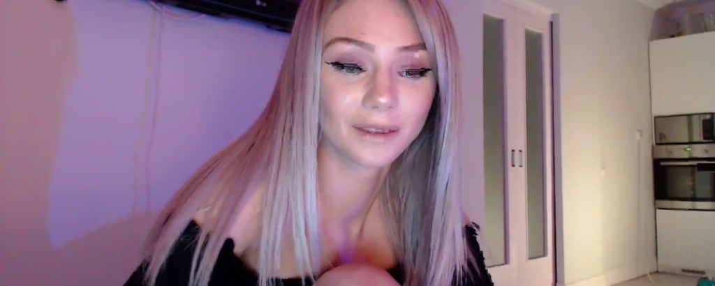 Yveline video thumbnail