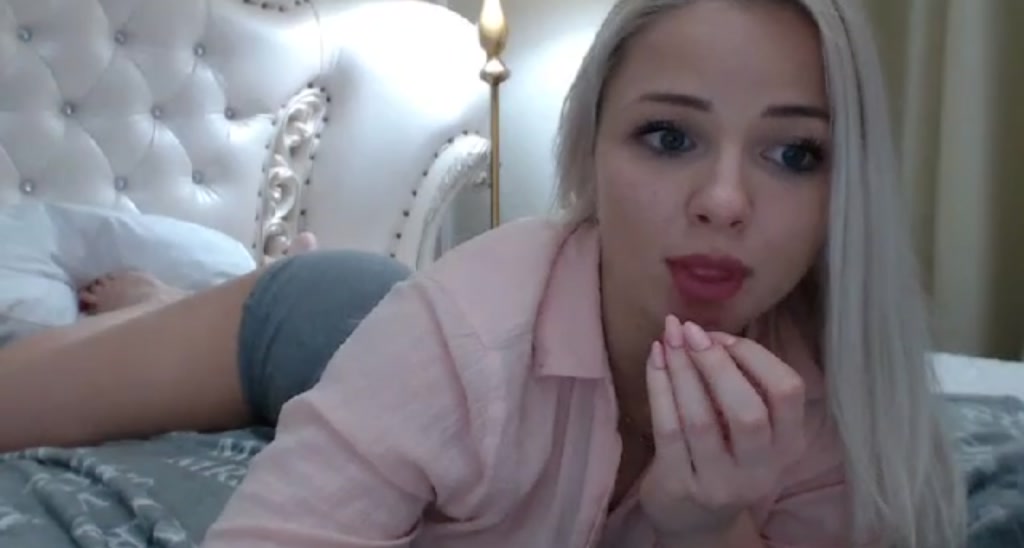 Innocentdoll_ video thumbnail