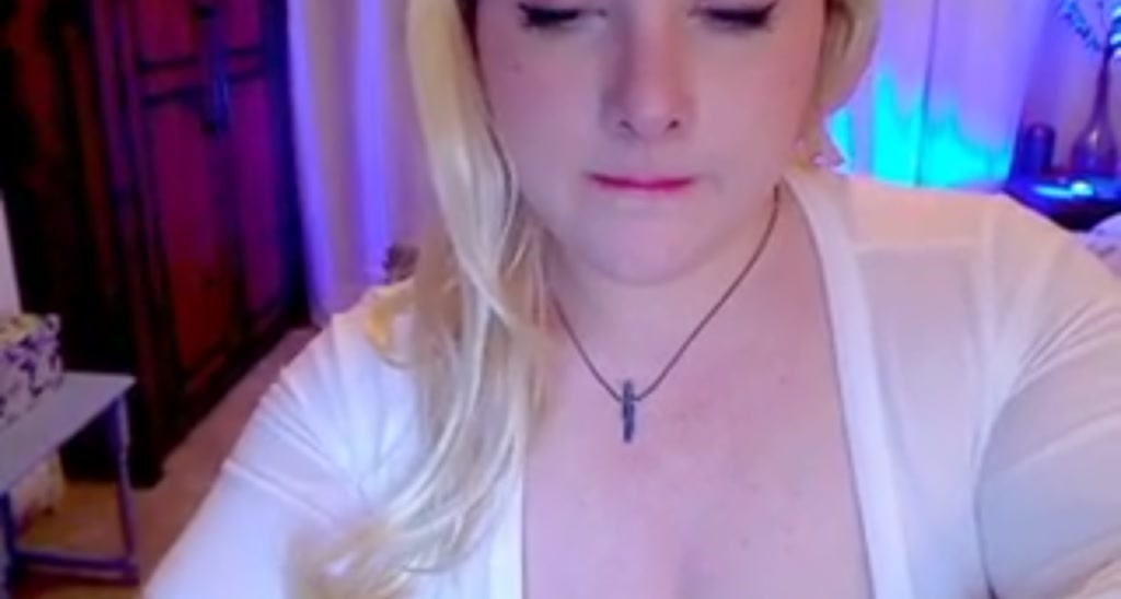 DivineBrat video thumbnail