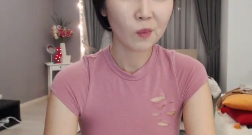 ItsMeMina video thumbnail