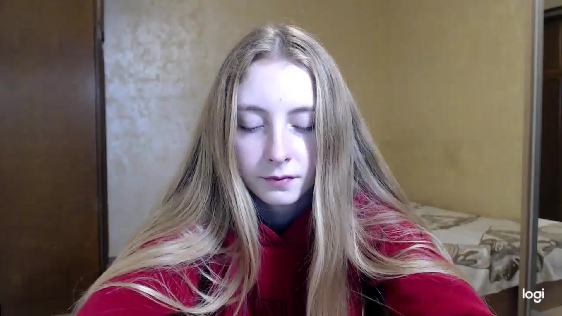 LilCutie video thumbnail