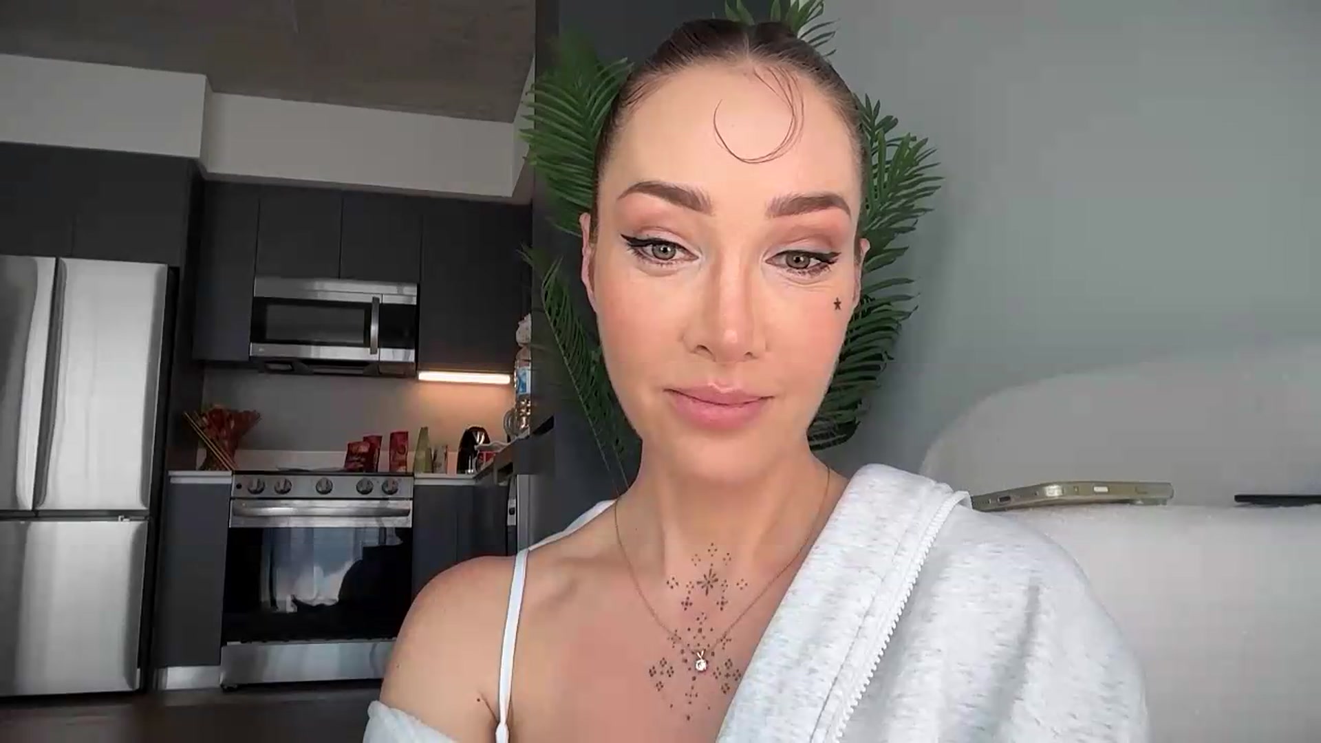 Jevoryn video thumbnail