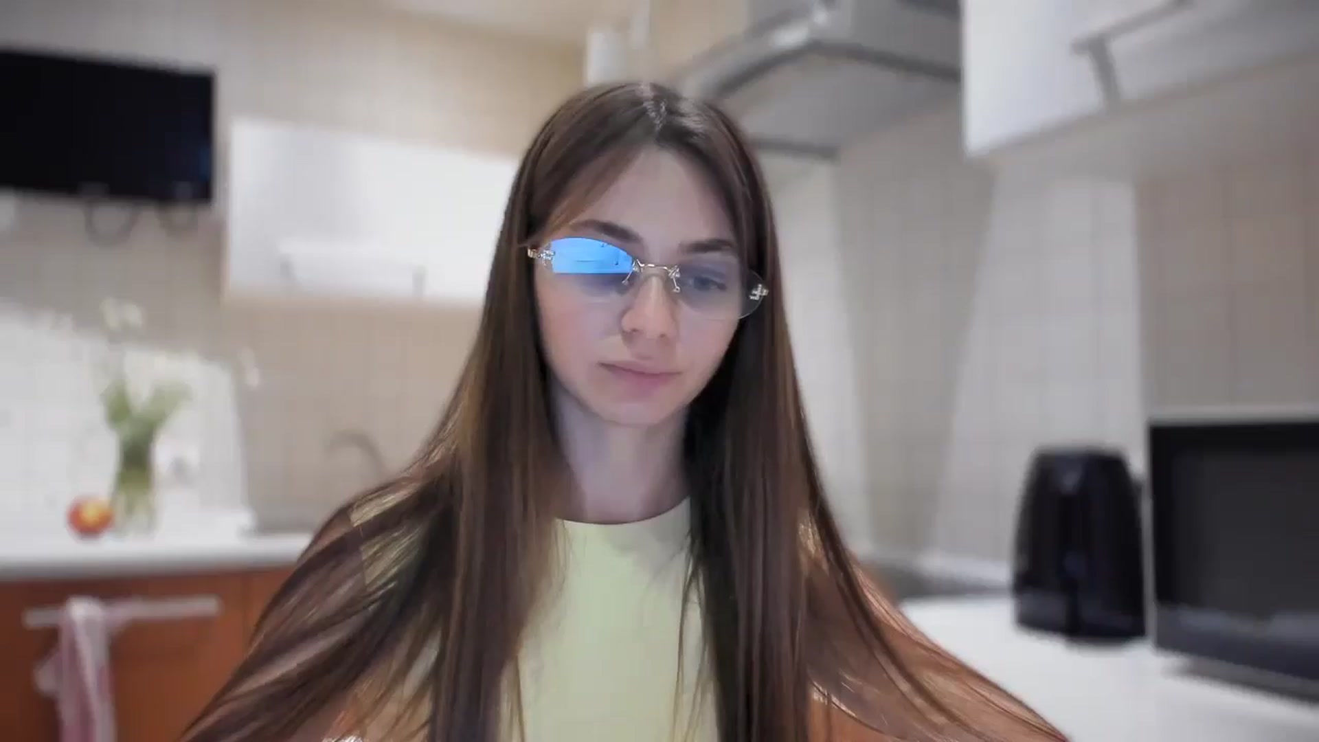 ButterFlyMiss video thumbnail