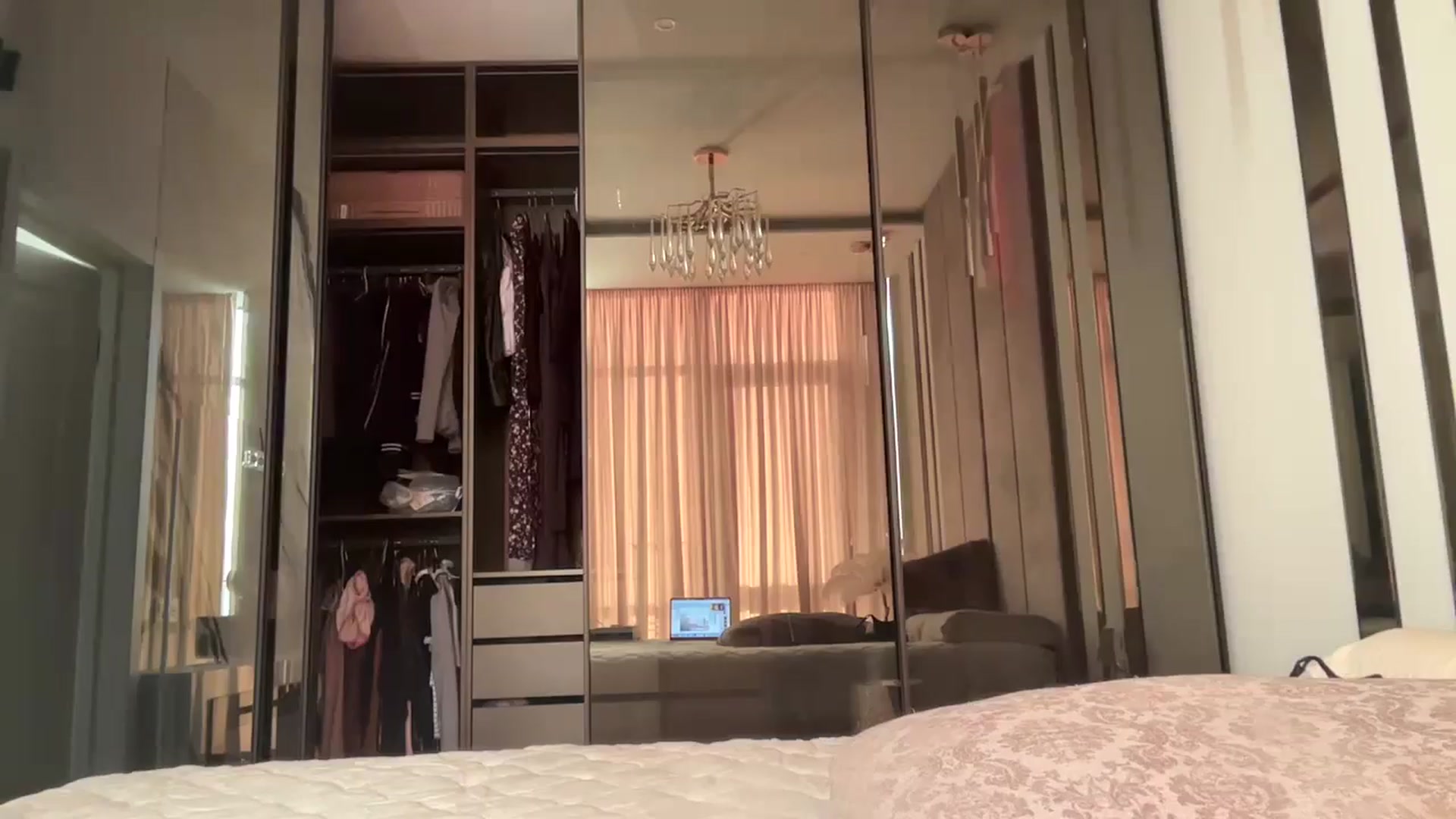 UGLYGIRL_ video thumbnail