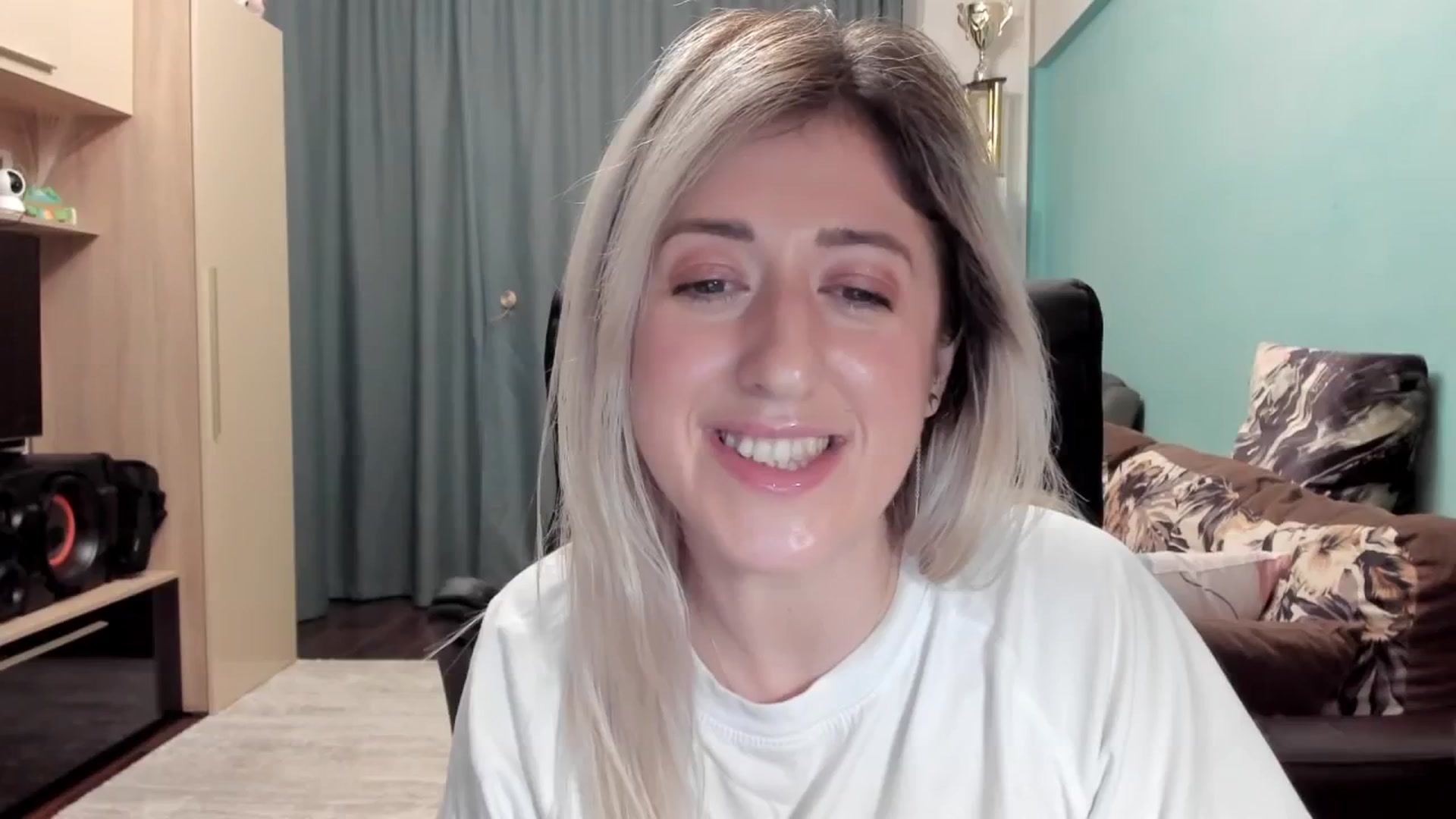 SweetDelia_ video thumbnail