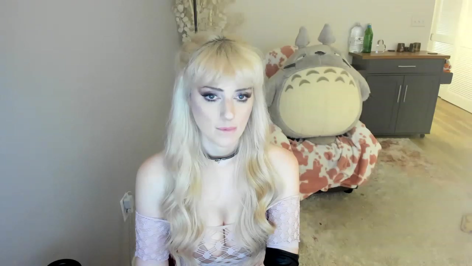 MilkCuckDomme video thumbnail