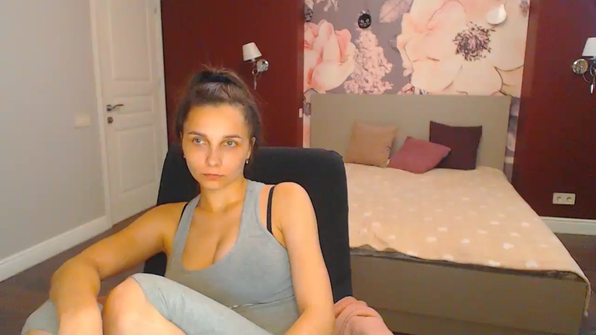 Karina_Mils video thumbnail