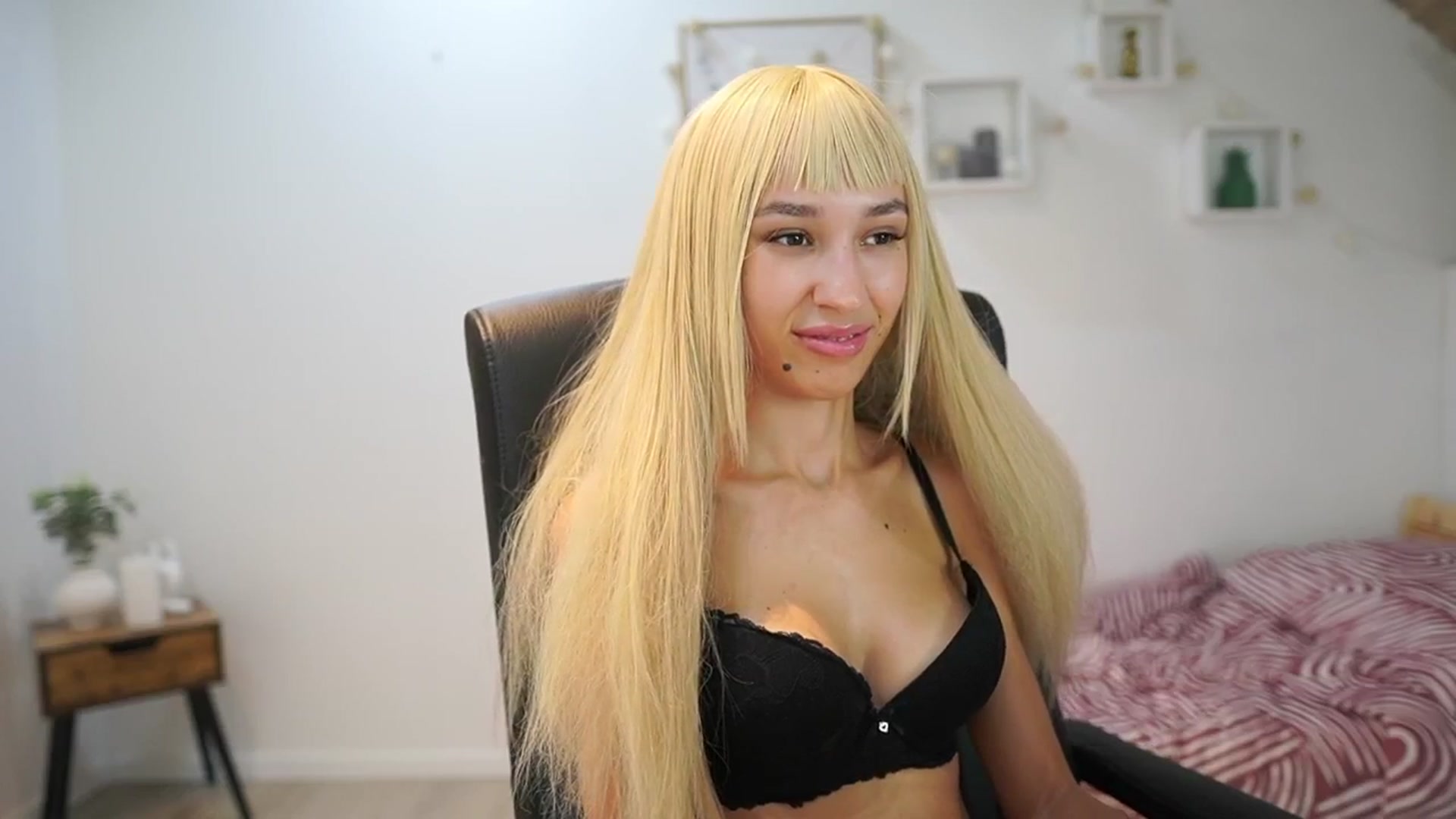 Amai__Liu video thumbnail
