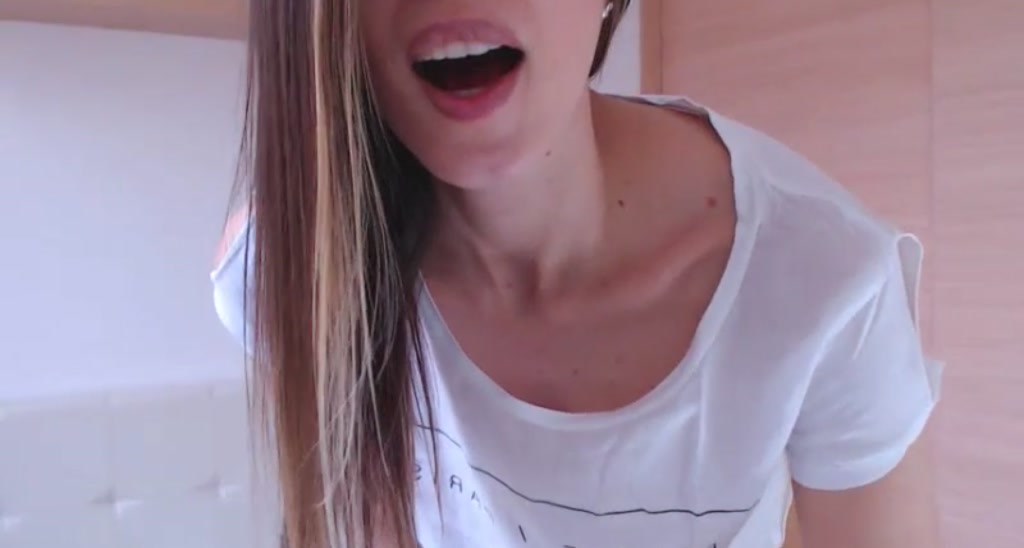 Aprilx_Sara video thumbnail