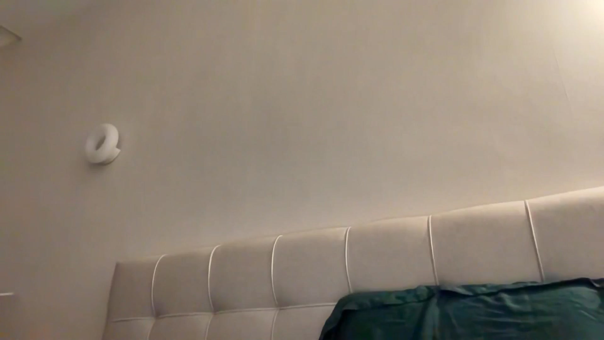 kissfreeze video thumbnail