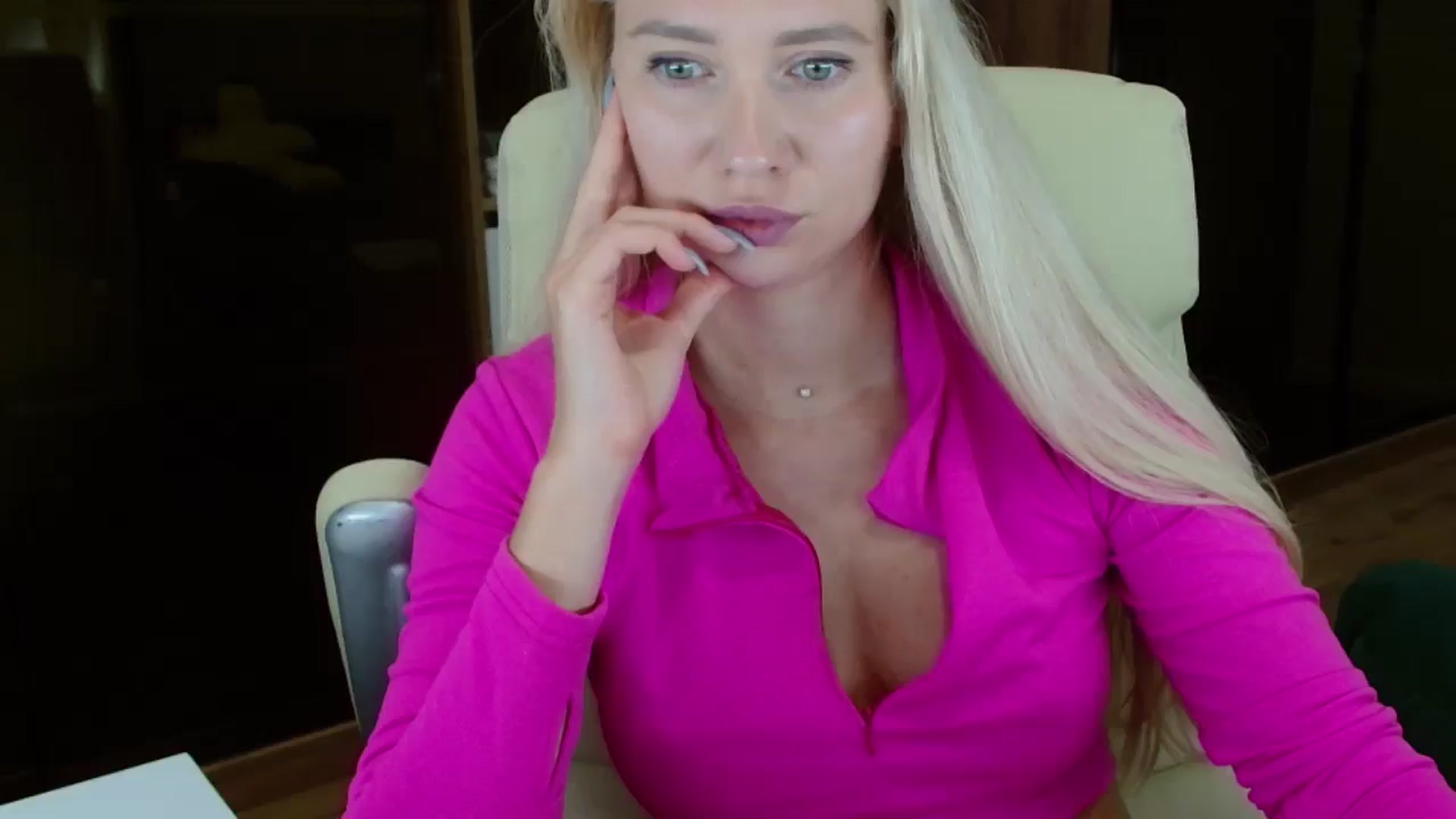 Miss_Sylvia video thumbnail