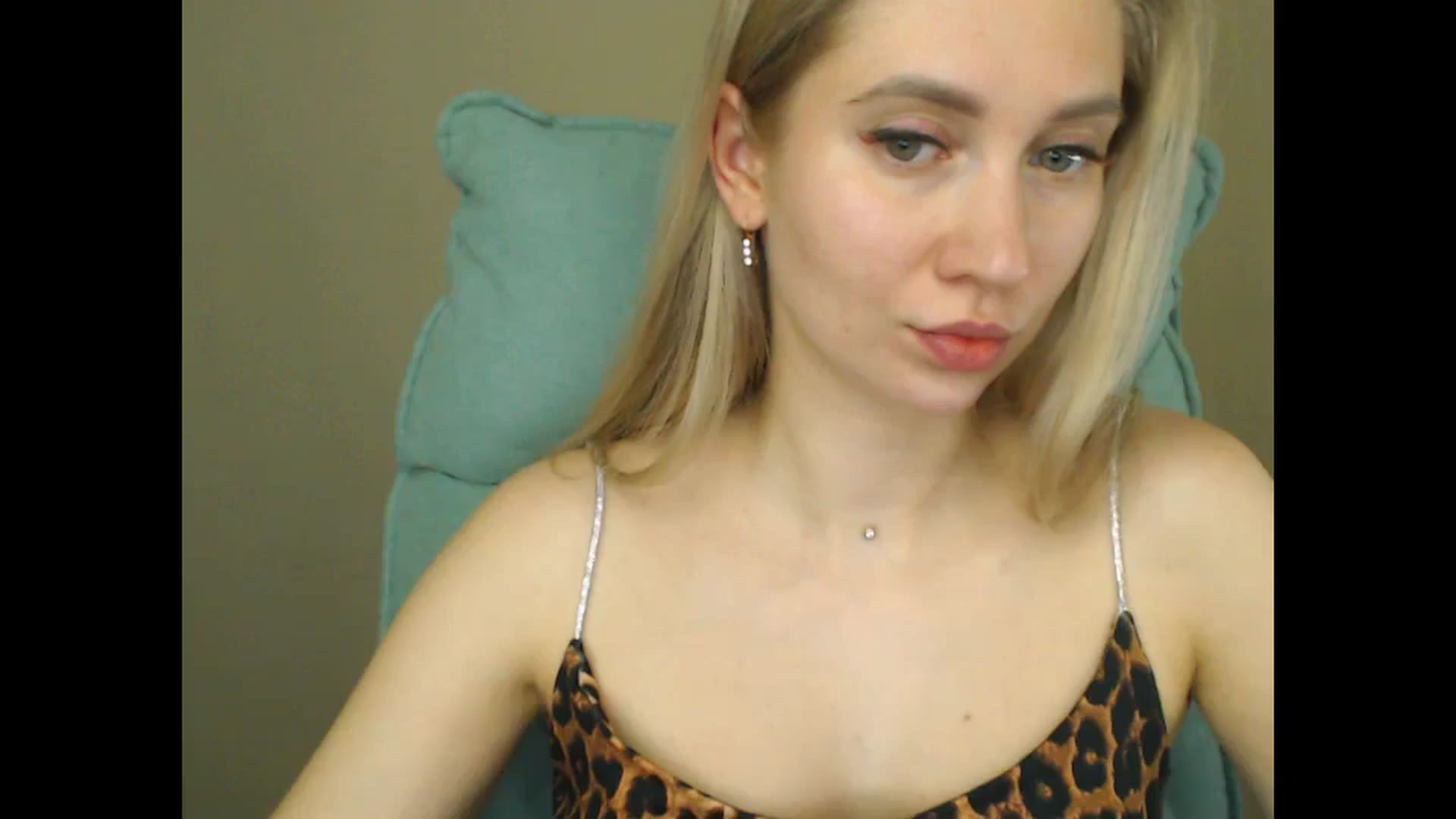 Miss_Sylvia video thumbnail