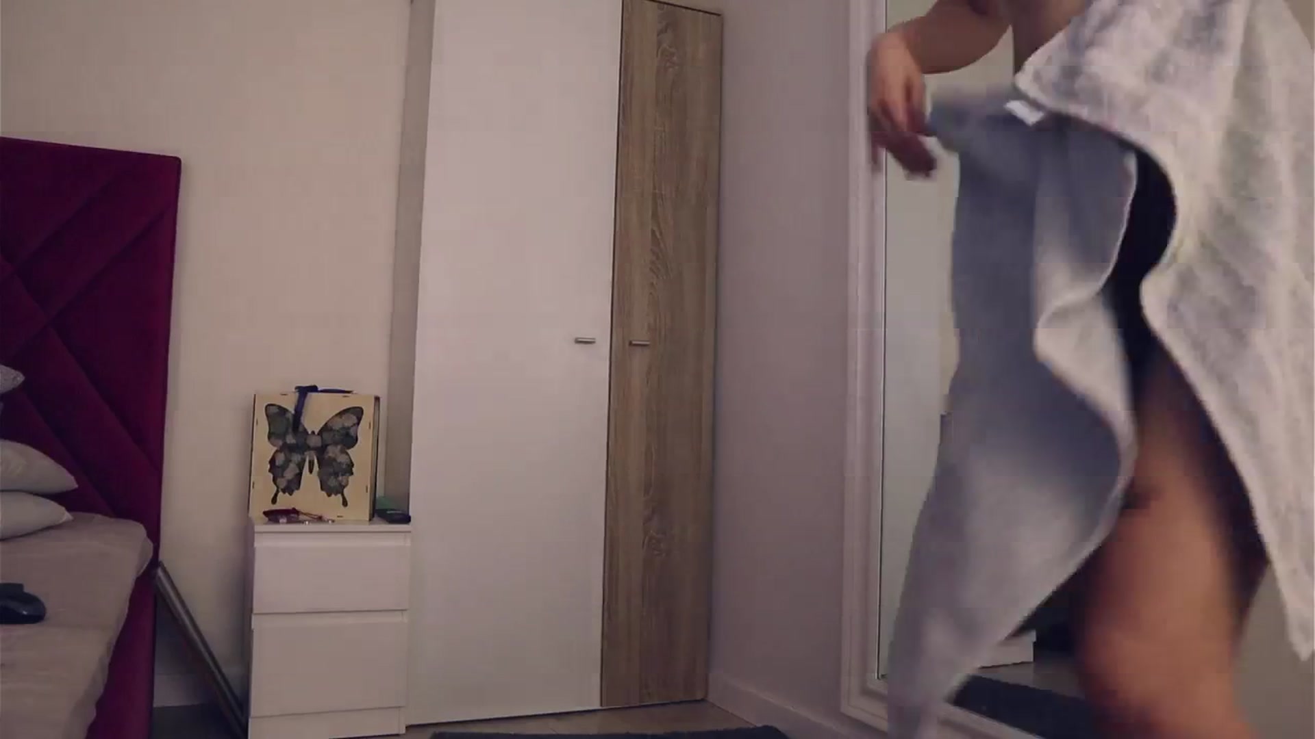 MissLullu video thumbnail