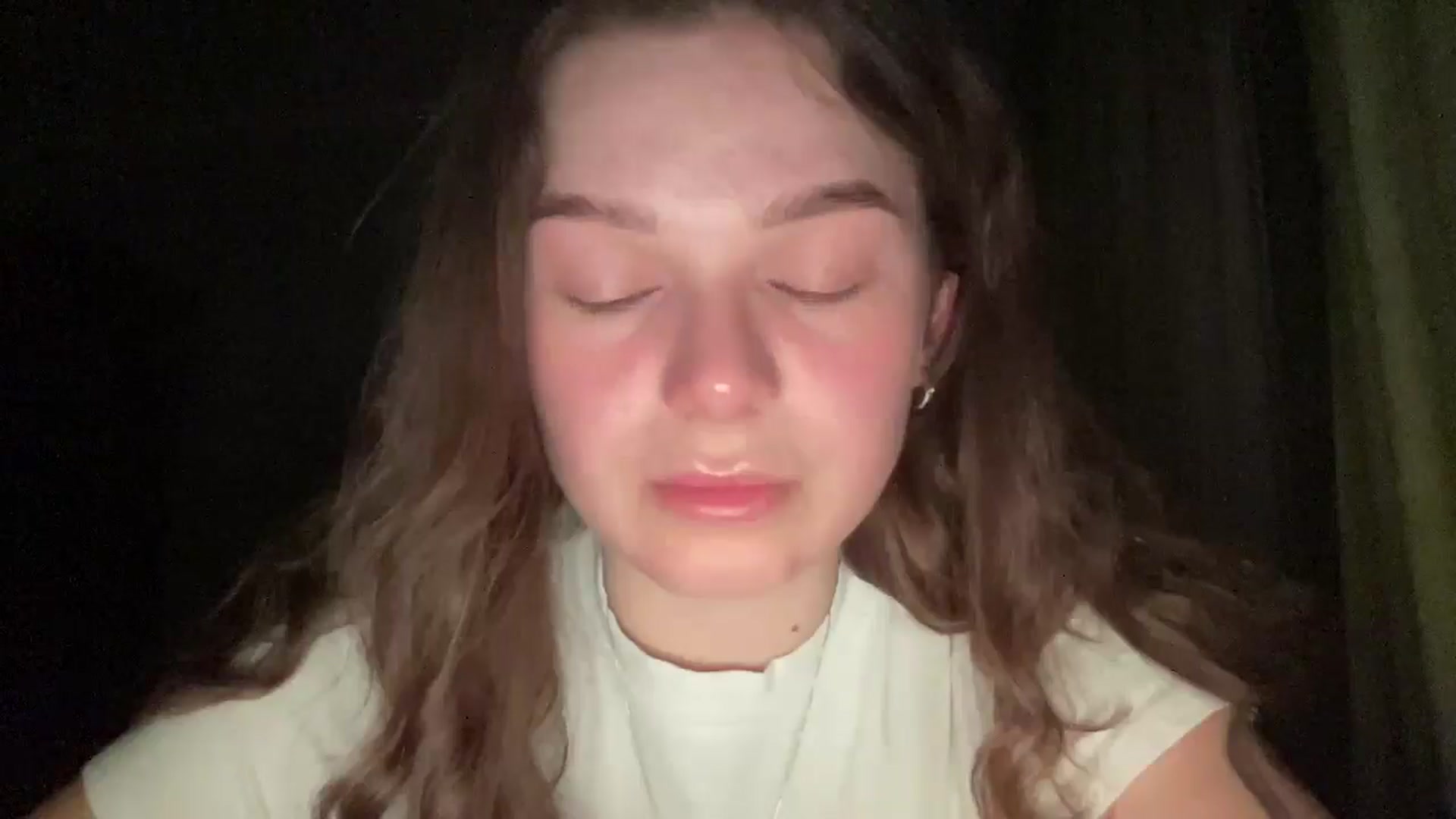 HeyAlisa video thumbnail