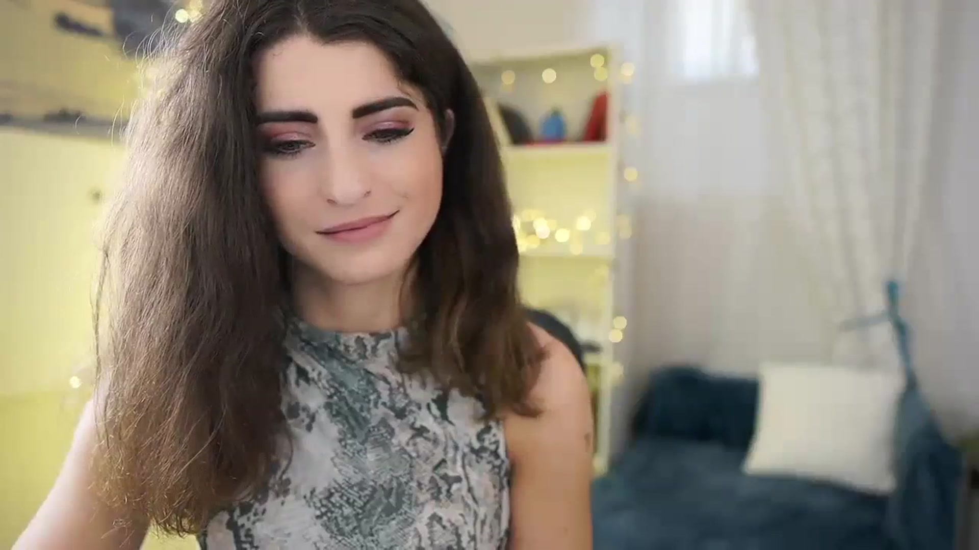 EVA__LOVIA_ video thumbnail