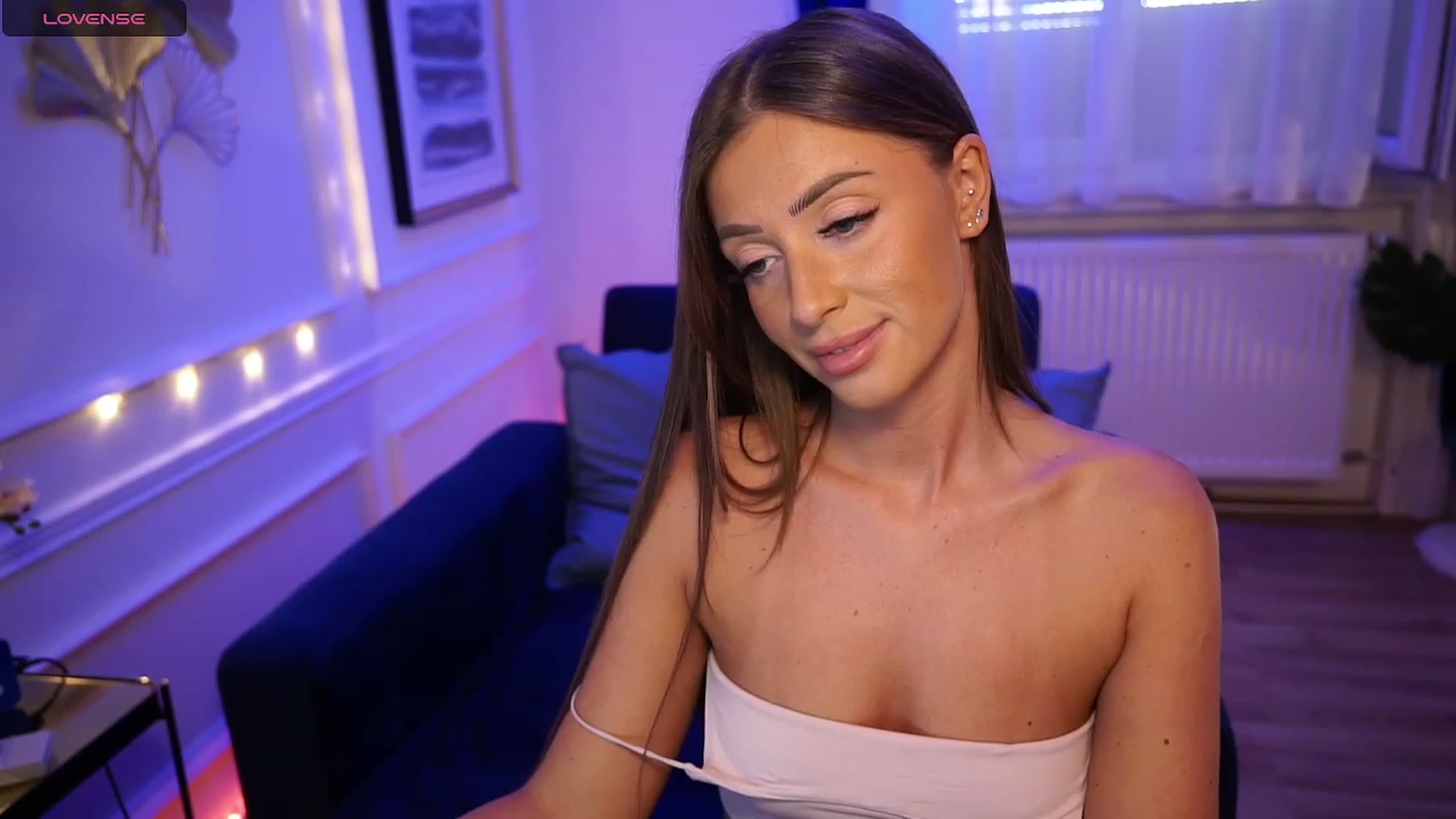 emma_ruby video thumbnail