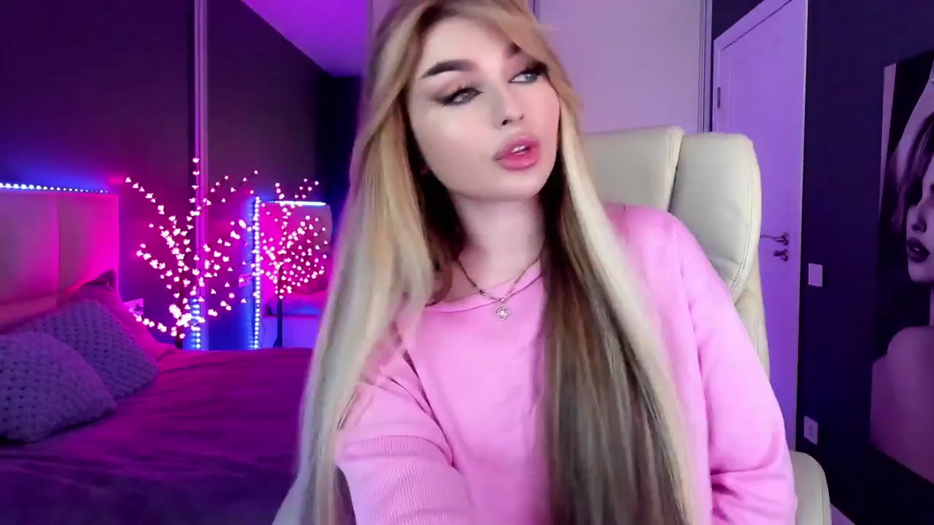 DancingBabyy video thumbnail