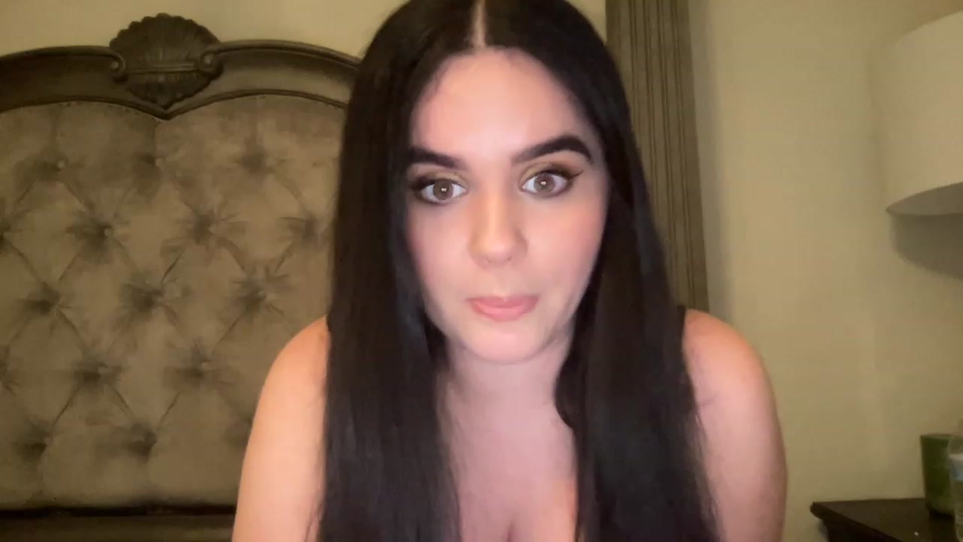 Giaislovely video thumbnail
