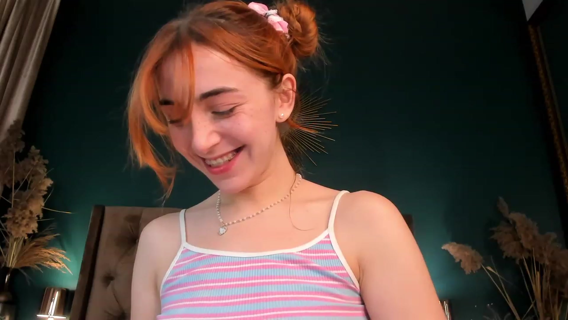 ElsaYoung video thumbnail
