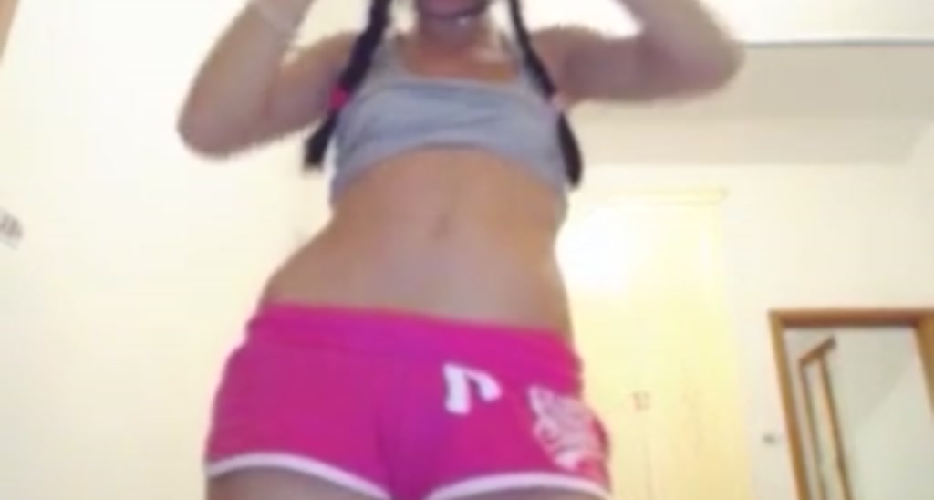 pinkrbelle video thumbnail