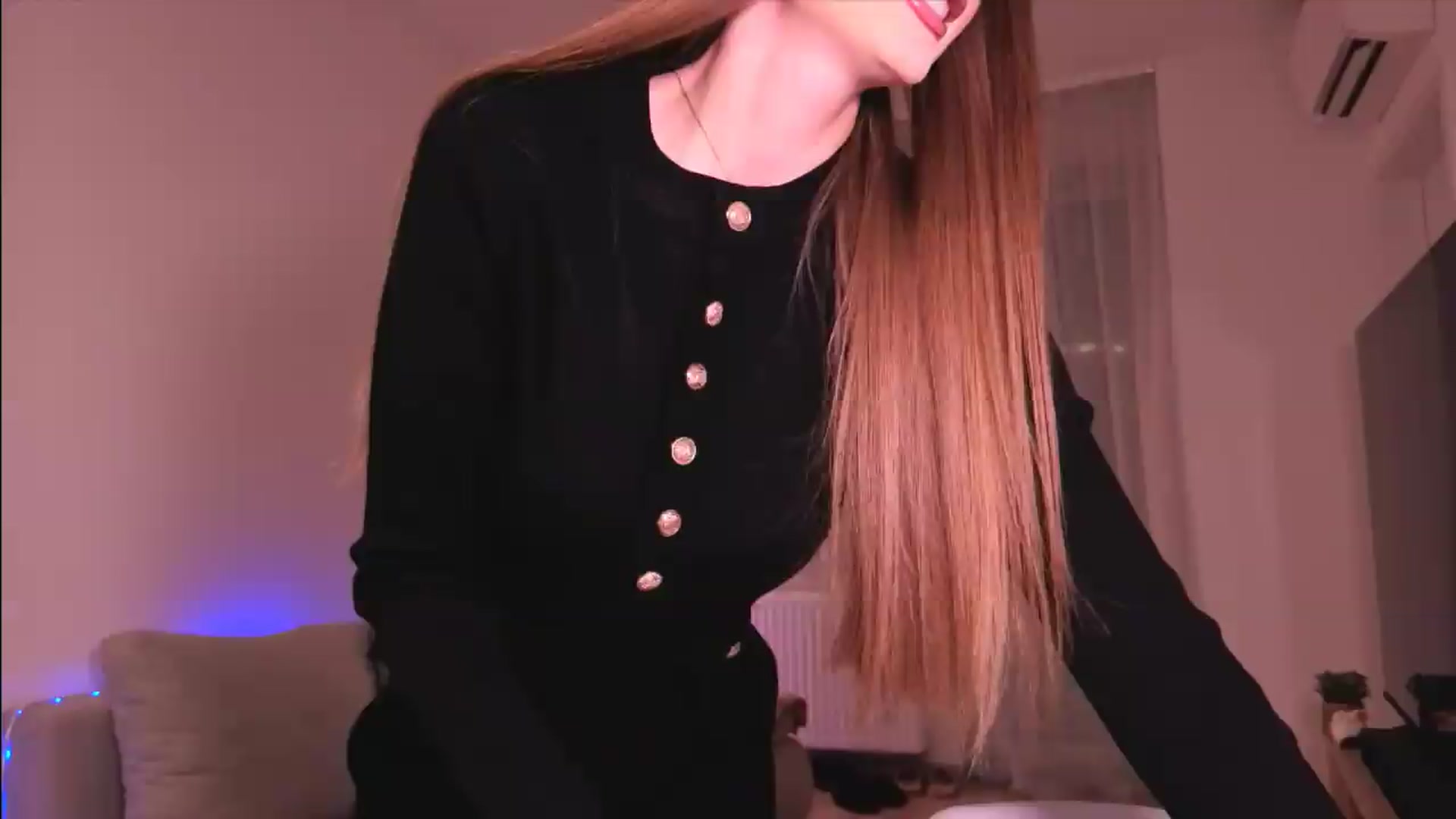 petitegonwild video thumbnail