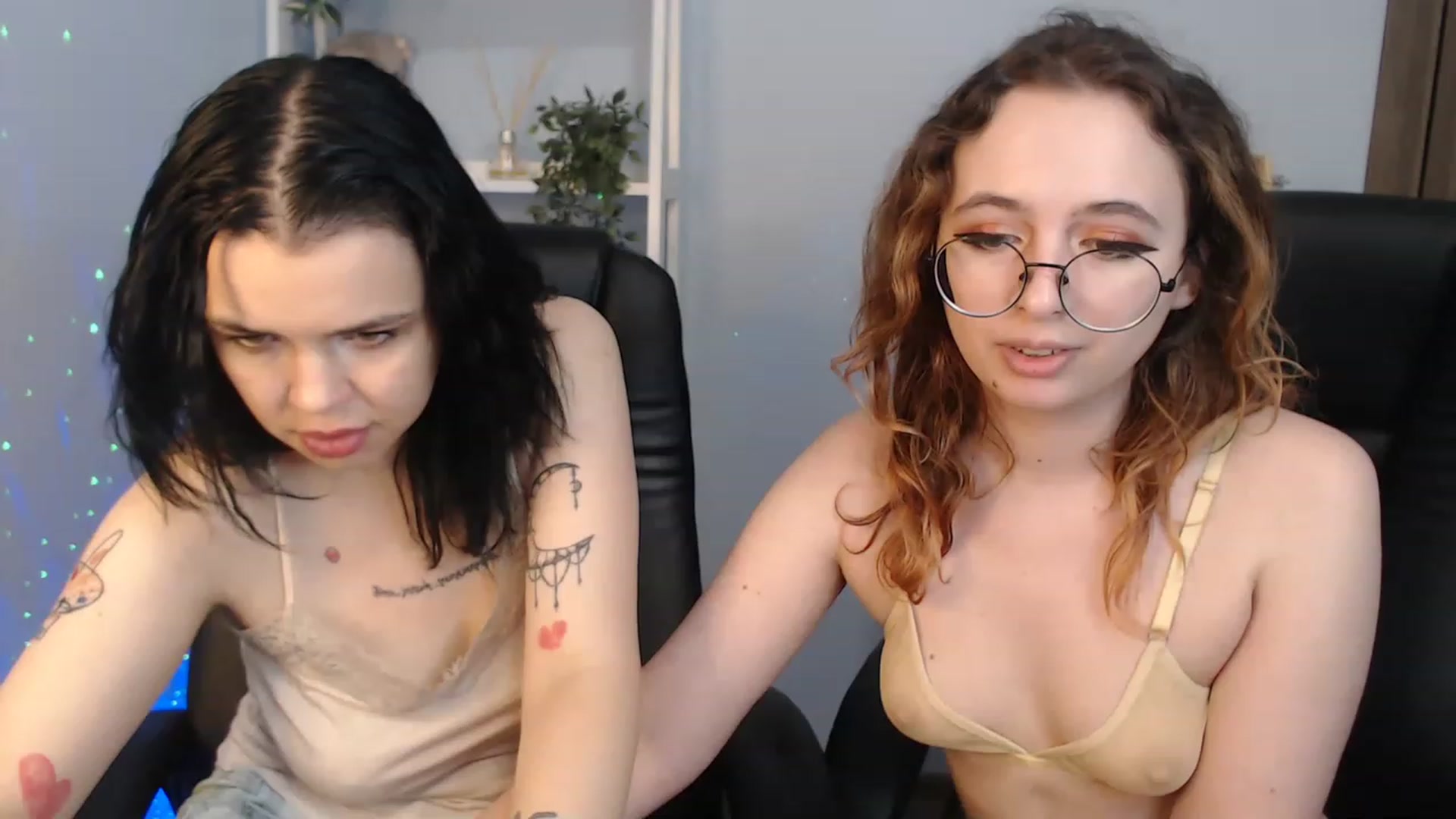 NicolyRio video thumbnail