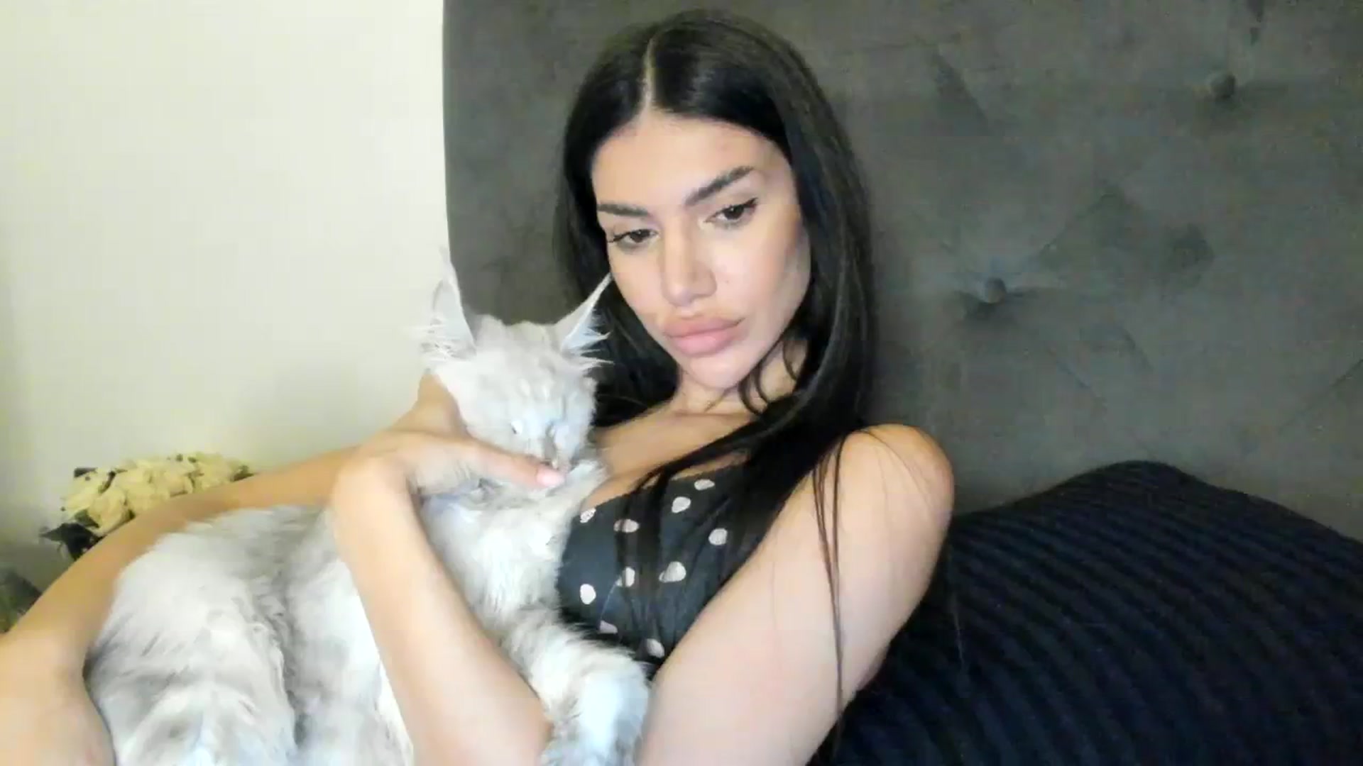 SashaLopez video thumbnail