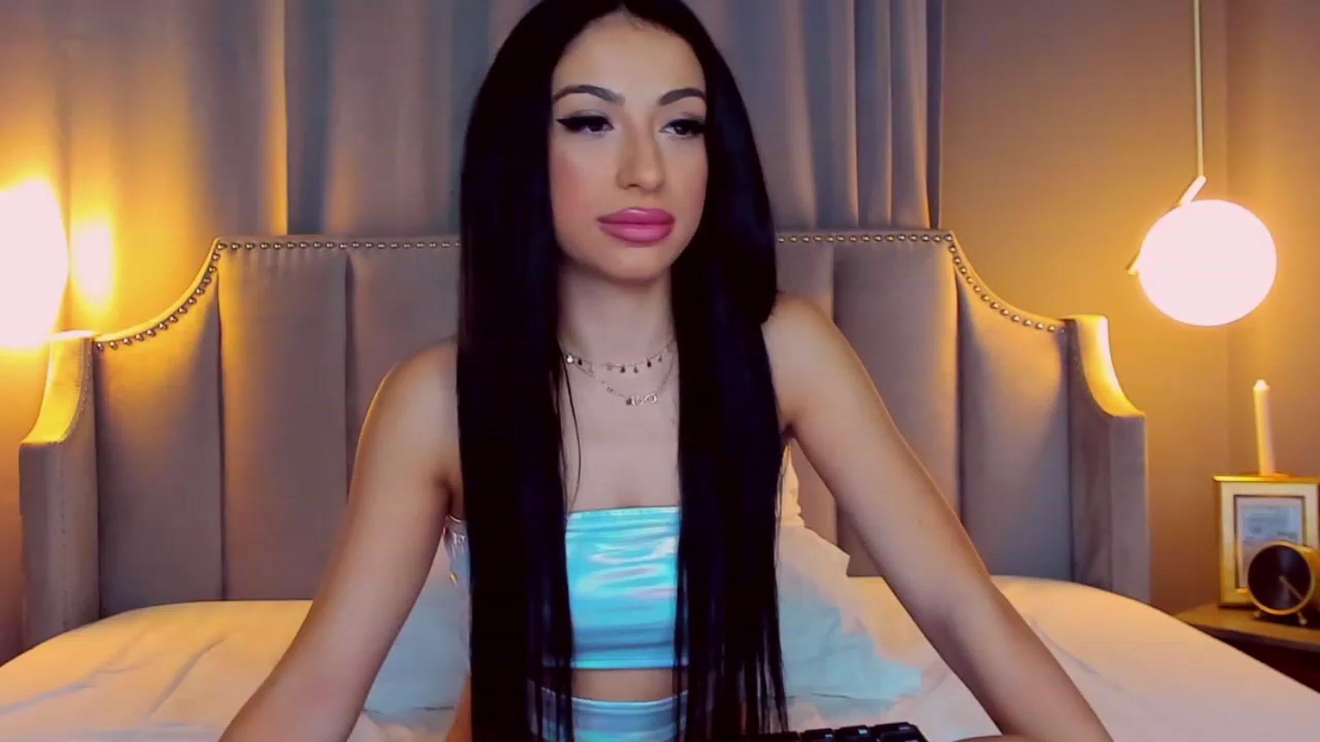 AnaisBloom video thumbnail