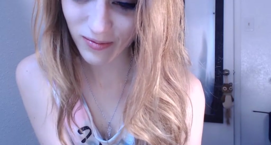 NaomiDee video thumbnail