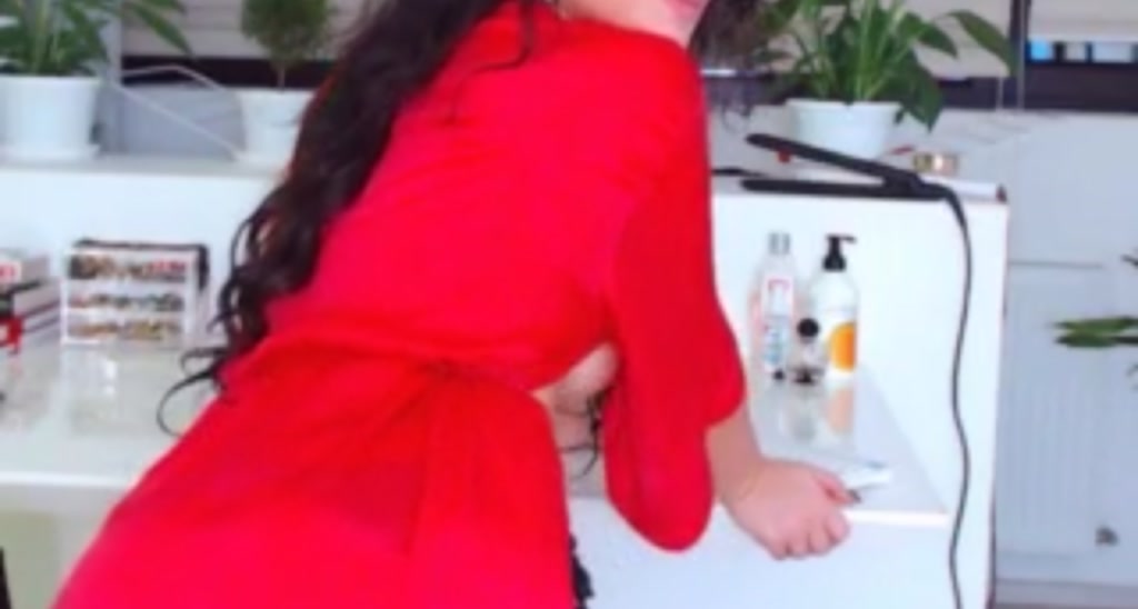 LynseyM video thumbnail