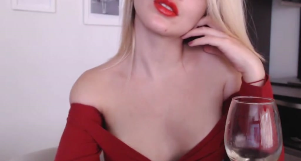 LauraVega video thumbnail