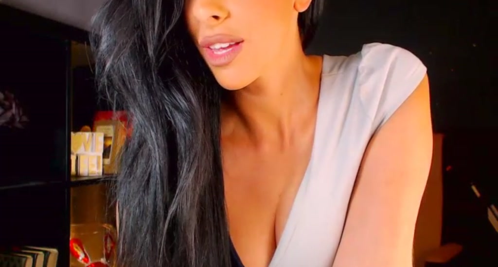 AnnBelle_ video thumbnail