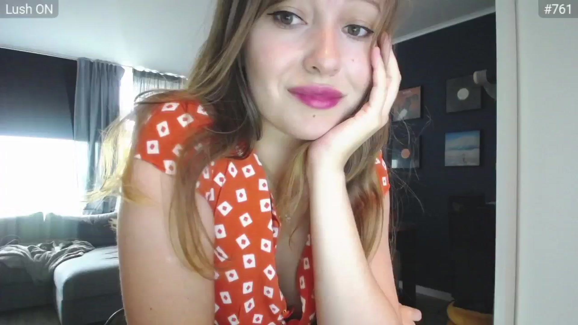 Bootysaur video thumbnail