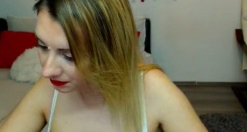 Busty_Cristal video thumbnail