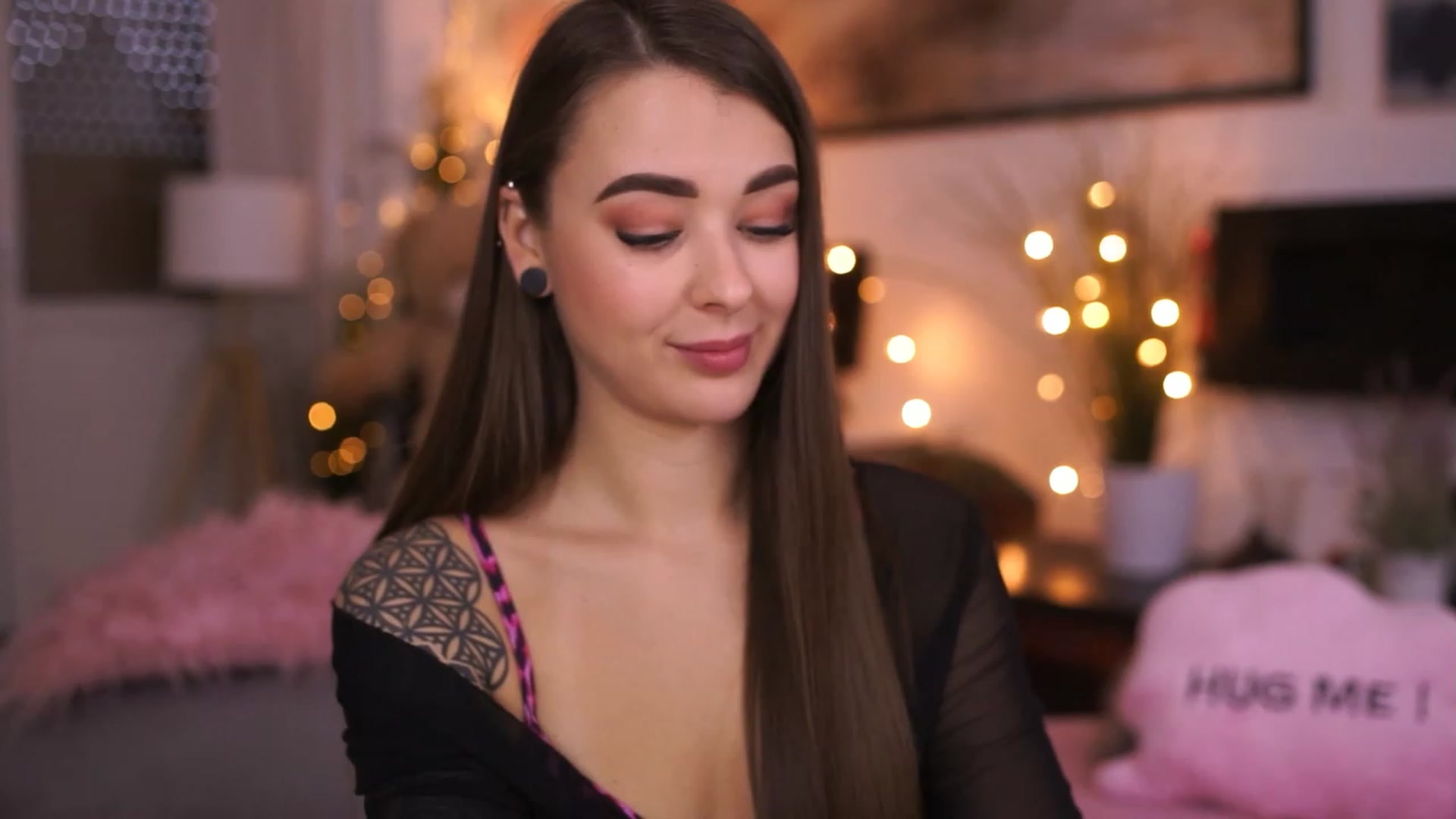 Jul_la_la video thumbnail