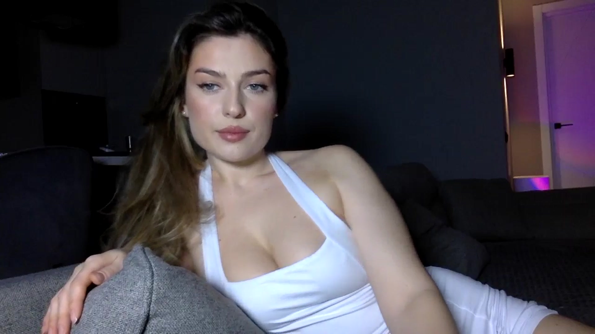 SindiMoon video thumbnail