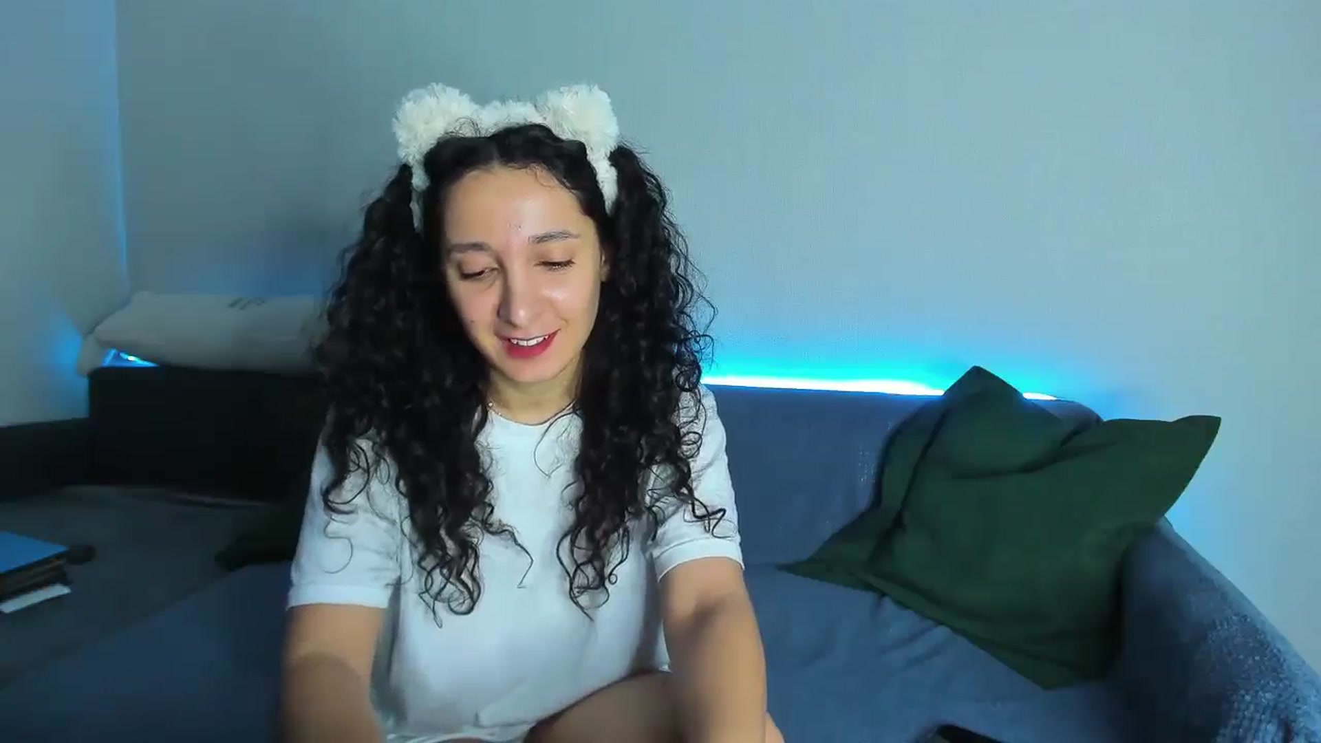 latifameow video thumbnail