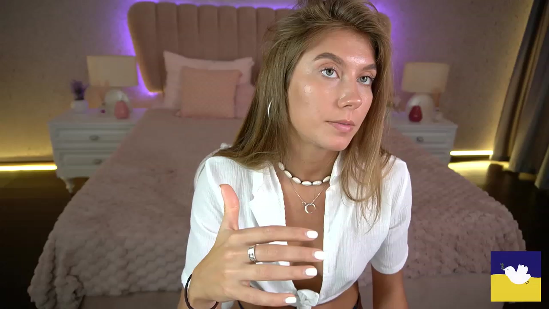 BaliSurfGirl video thumbnail