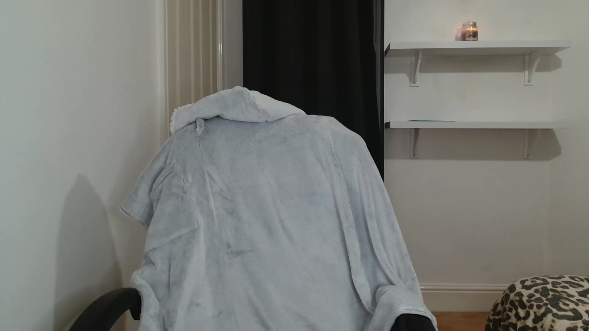 ElleBloom video thumbnail