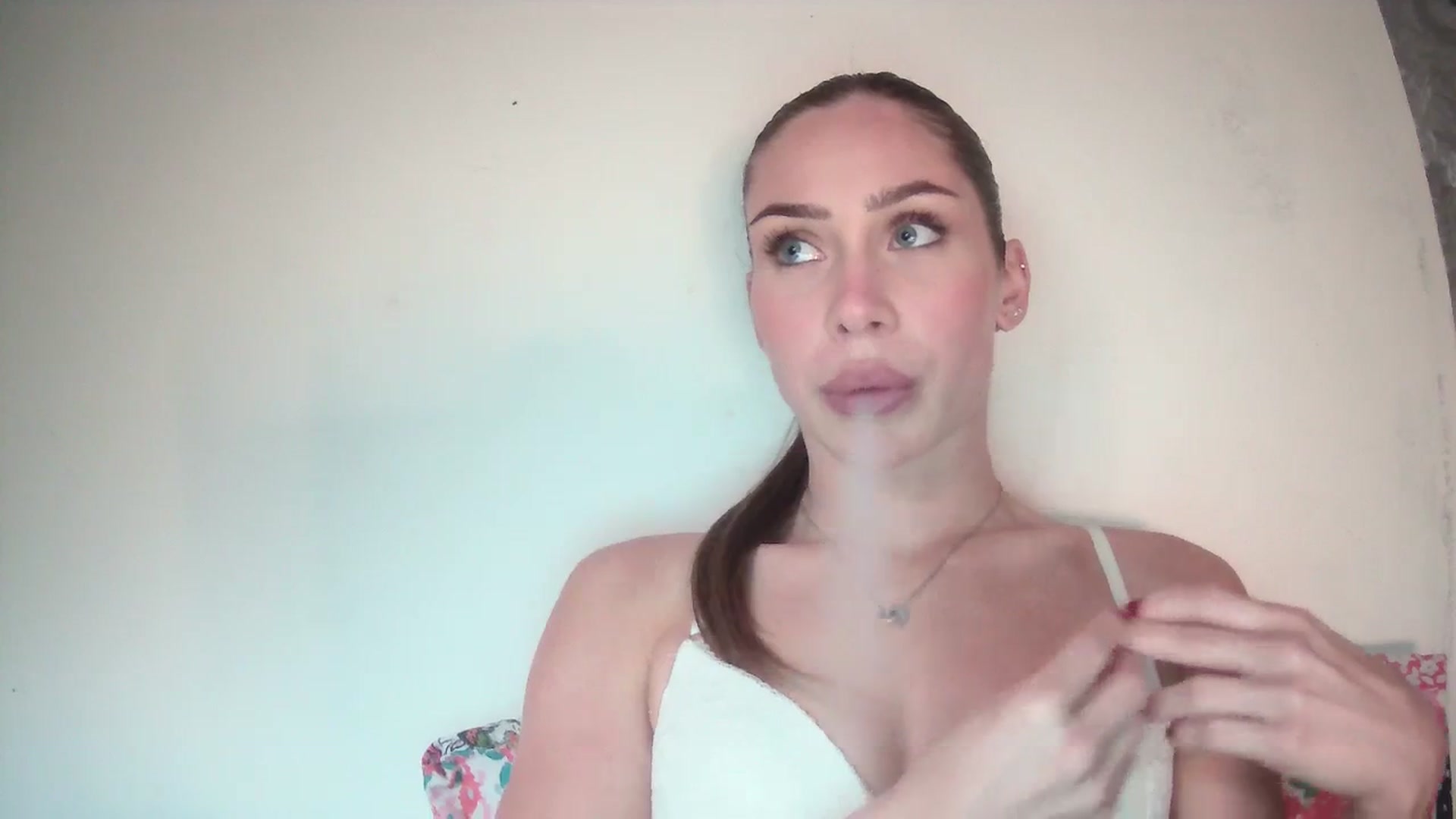 English_Babe1 video thumbnail