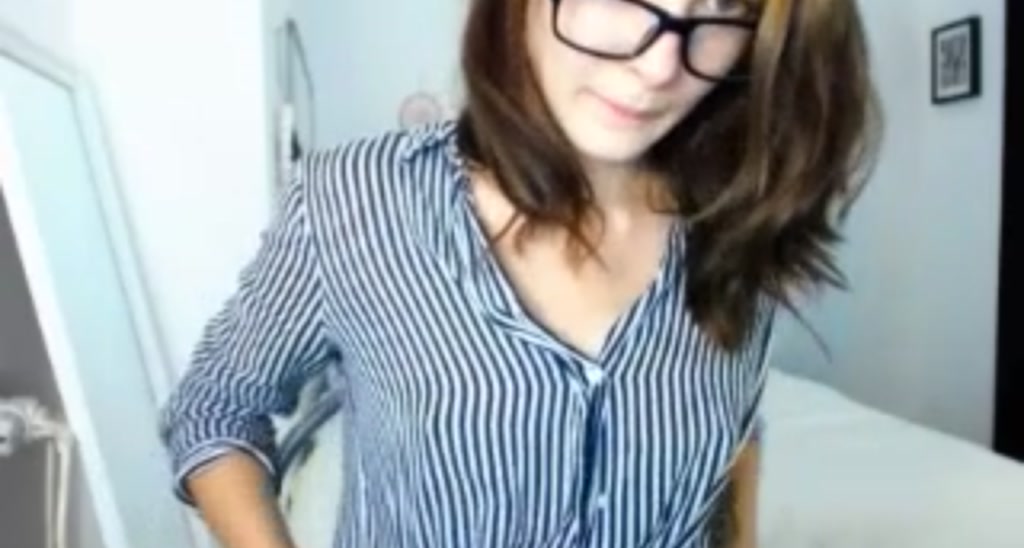 LilaBru video thumbnail